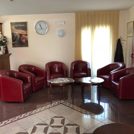 Dal Ponte Отель 3*