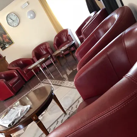 酒店 达尔庞特酒店 3*