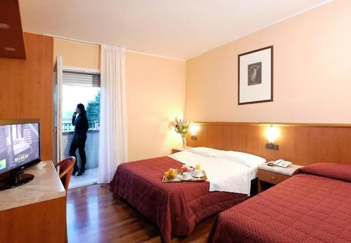 Hotel Dal Ponte 3*