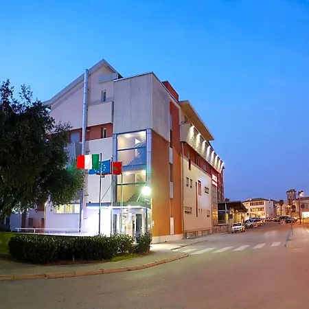 达尔庞特酒店 酒店 3*