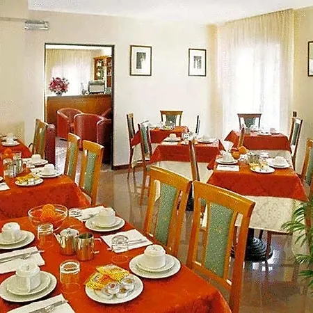 Dal Ponte Hotel 3*