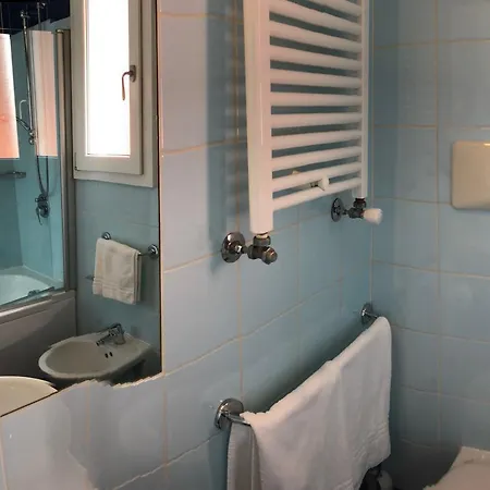 Dal Ponte 3* בסאנו דל גראפה